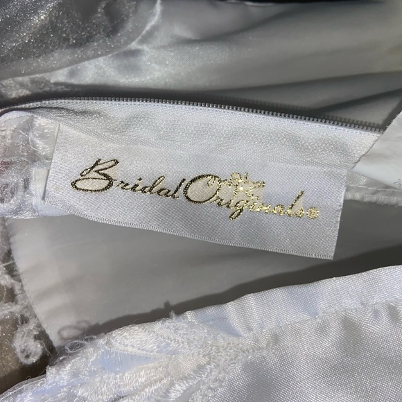 Vintage Sz-6 Long Flower Girl Wedding Dress, Elegant White Satin w/Bustle & Bow - Picture 14 of 16